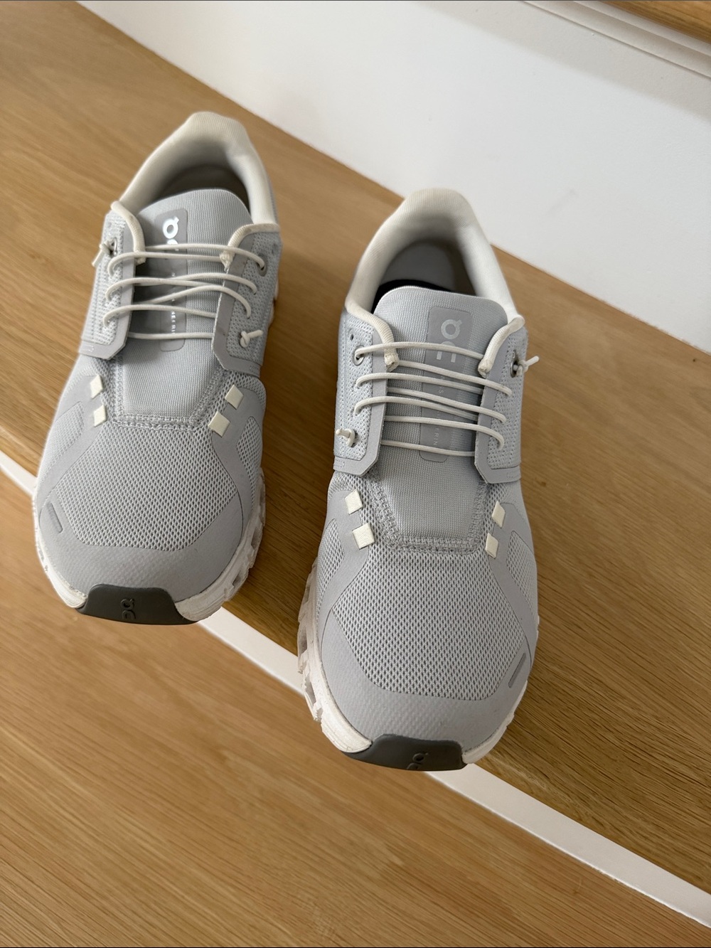 Light Gray Women’s Running Sneakers - On Inspired Design